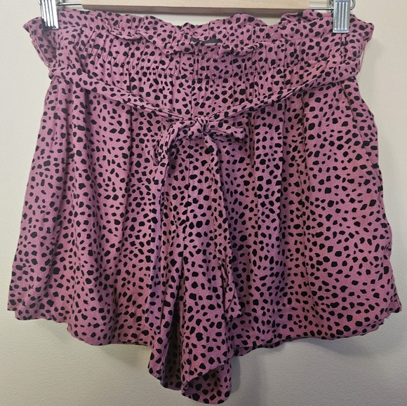 LOFT Women's Size S Paperbag Belted Shorts - Picture 1 of 4